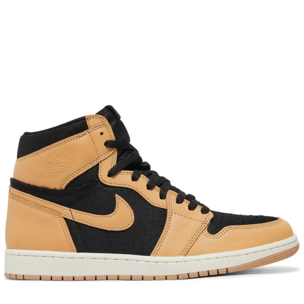 Air Jordan 1 Retro High OG 'Heirloom'